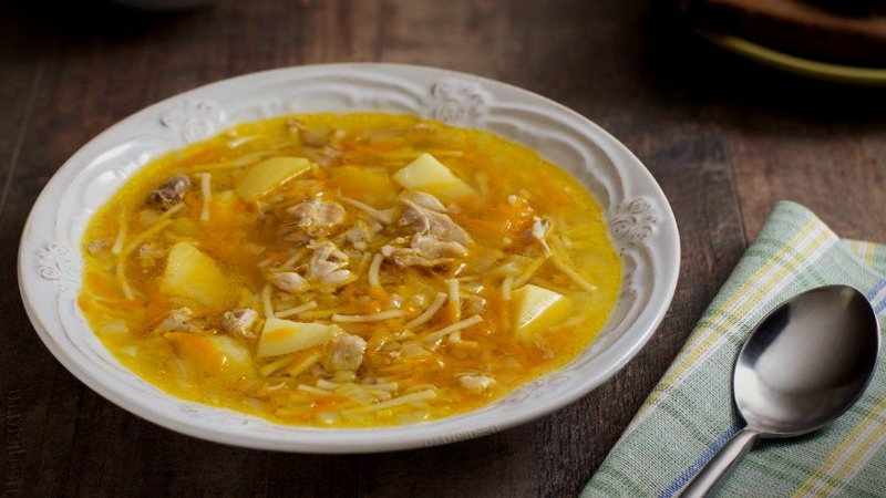 Простой, но очень вкусный суп за полчаса