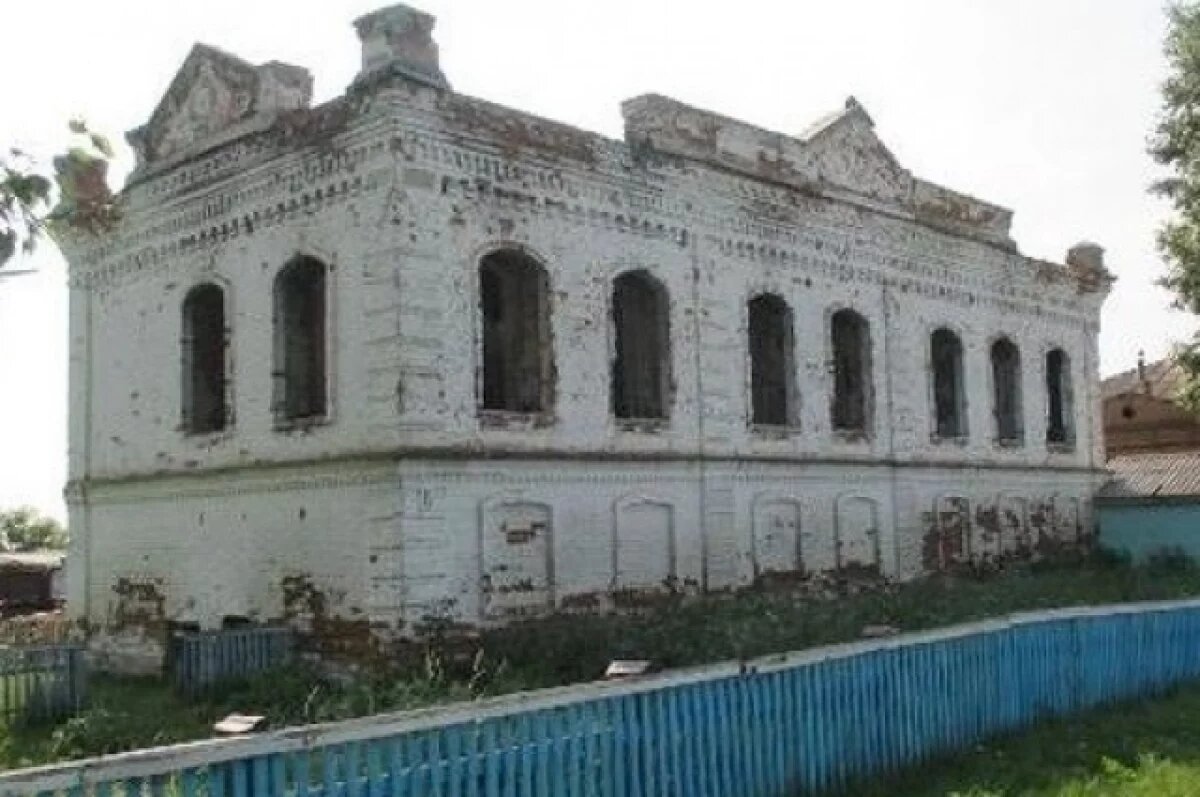    Исторический дом XIX века в Омской области ищет хозяина