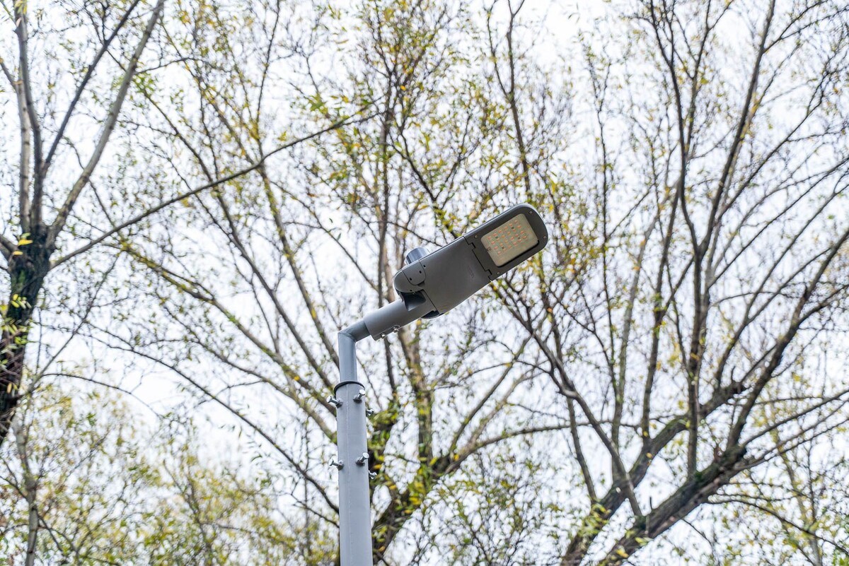    Завершается модернизация уличного освещения в ВАО Москвы