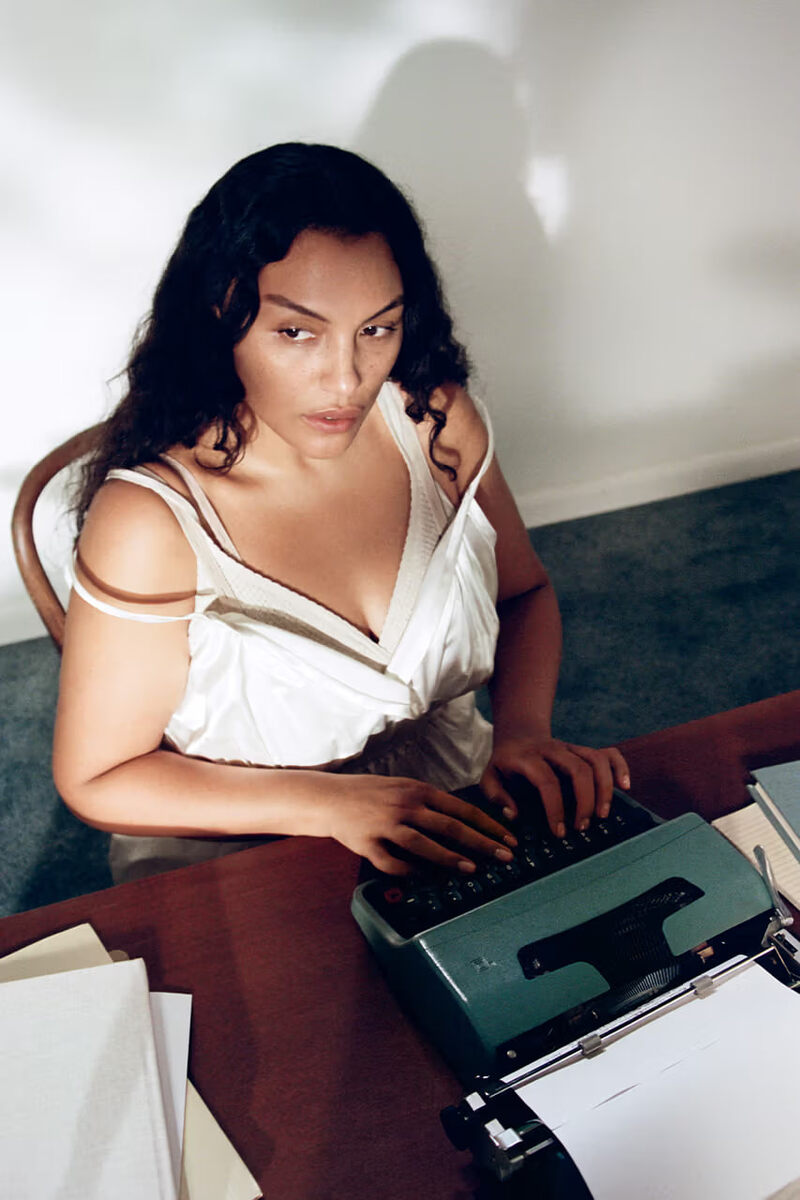    Палома Эльсессер, Коко Гауфф и Хлоя Севиньи стали амбассадорами Miu Miu Beauty (фото 3)