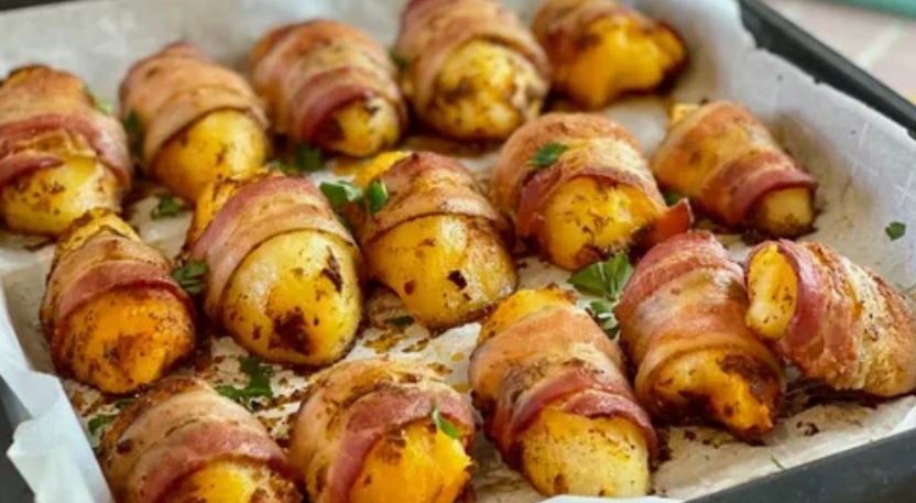 Картошка в беконе.