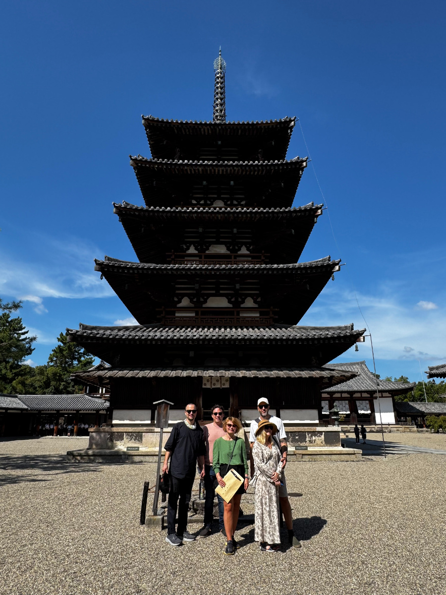 Команда экспертов по деревянной архитектуре компании АРХИВУД