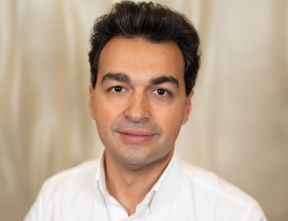    Дирижер Эльдар Нагиев. Фото предоставлено пресс-службой Красноярского театра оперы и балета