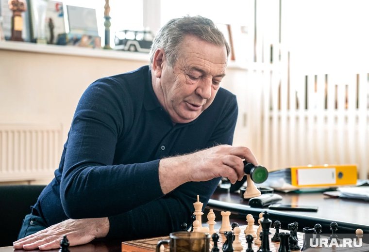     Александр Репин является владельцем крупнейшего пермского многопрофильного холдинга