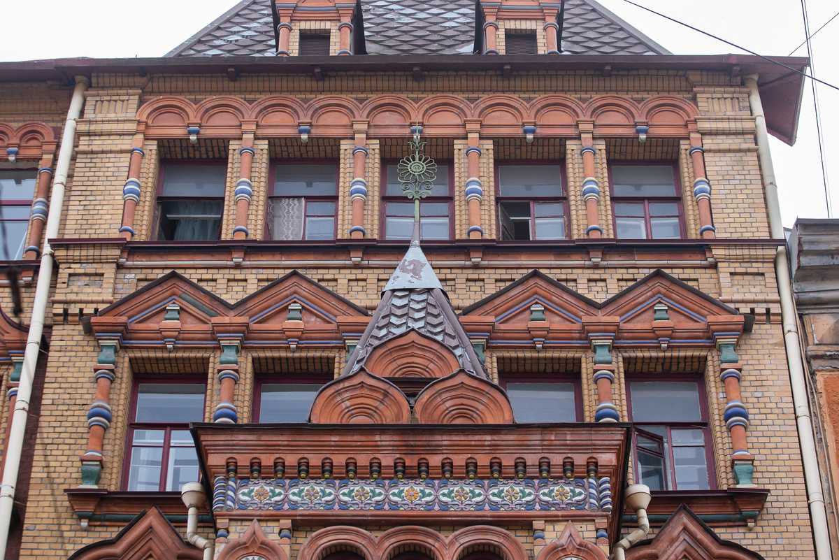 Источник: https://t-j.ru/list/dreamlike-buildings-spb/?utm_referrer=https%3A%2F%2Fwww.google.com%2F