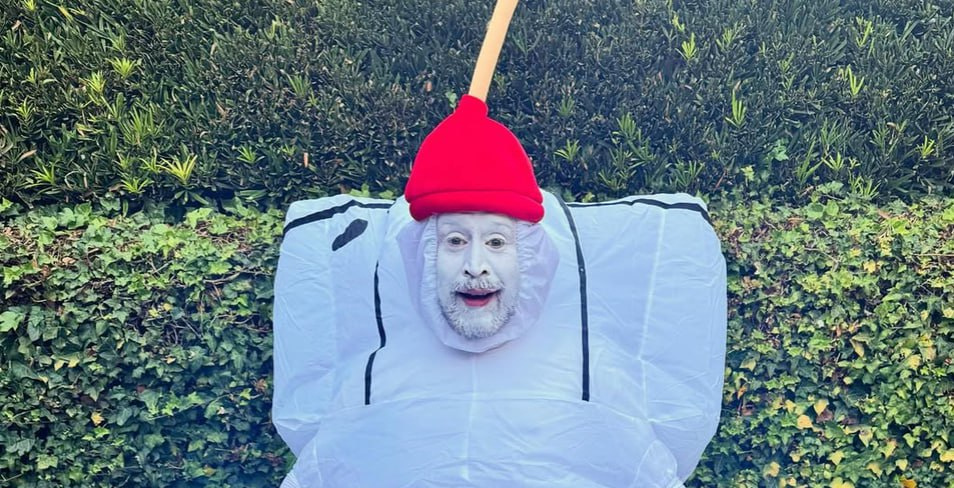     Соцсети Маколея Калкина