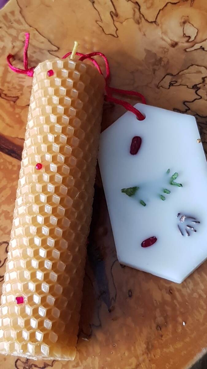 Свеча из вощины  и арома саше изготовлено АртЛАМБ, Москва