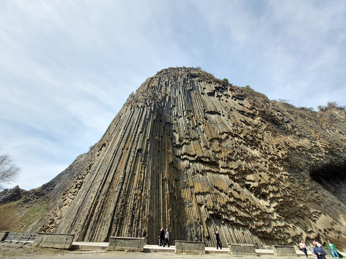 Симфония камней