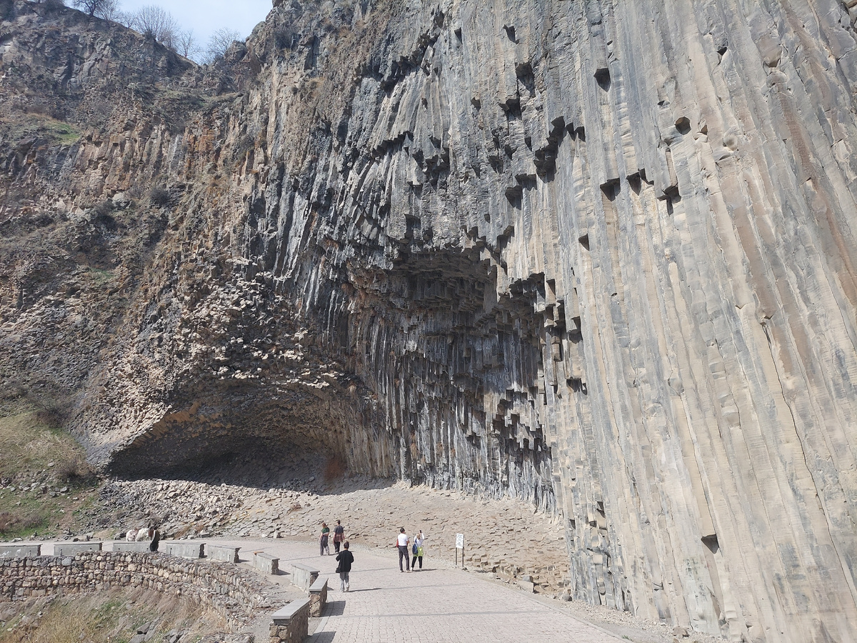 Симфония камней