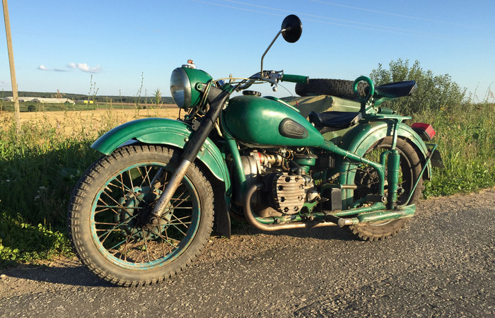 В СССР о них мечтали многие: показываю мотоциклы и автомобили, которые были обожаемы