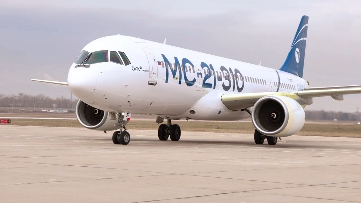 Первый полностью импортозамщенный МС-21. Кадры ОАК