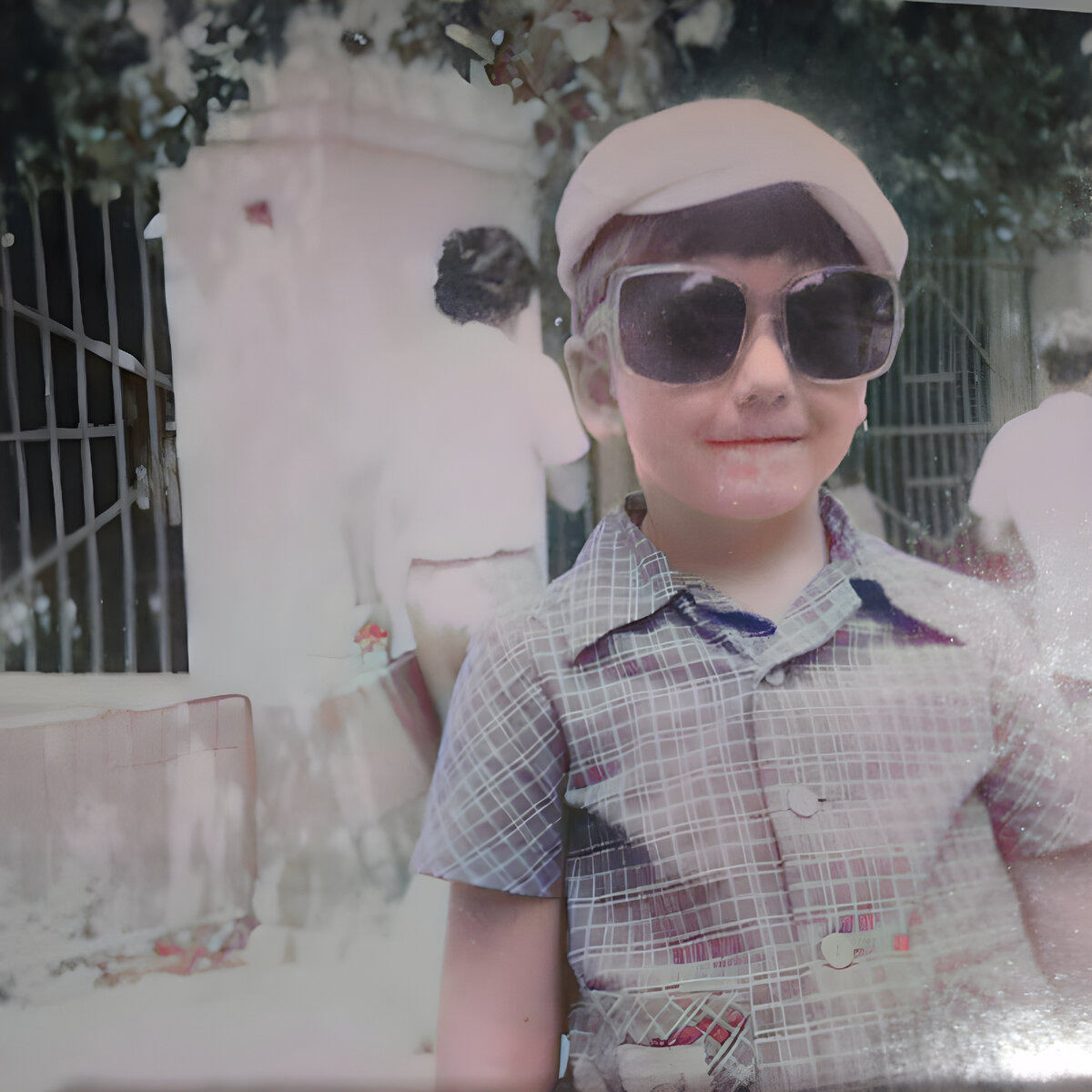 Вот, он ваш автор