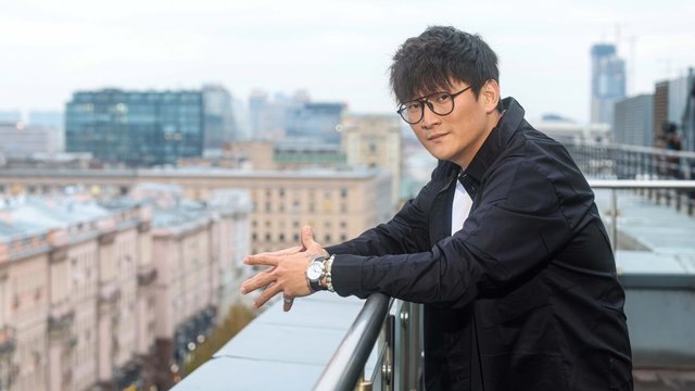 Победитель «Новой волны 2025» выпустил клип на песню Игоря Крутого