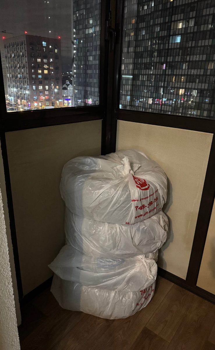 Теперь храню так, а вы оставляете колёса на хранение?