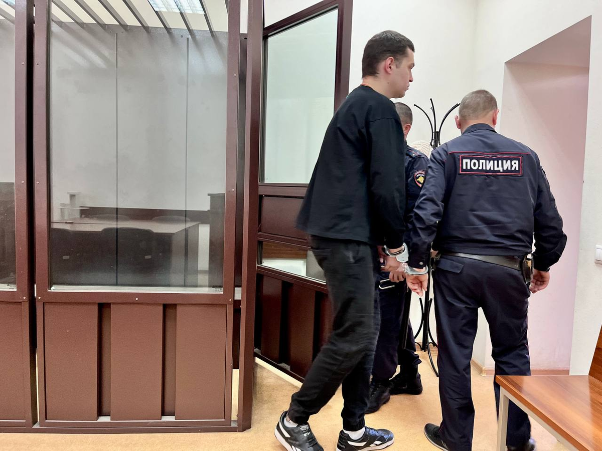    Суды Свердловской области