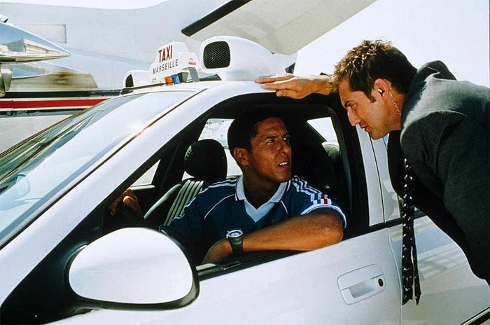 Кадр из фильма «Такси»