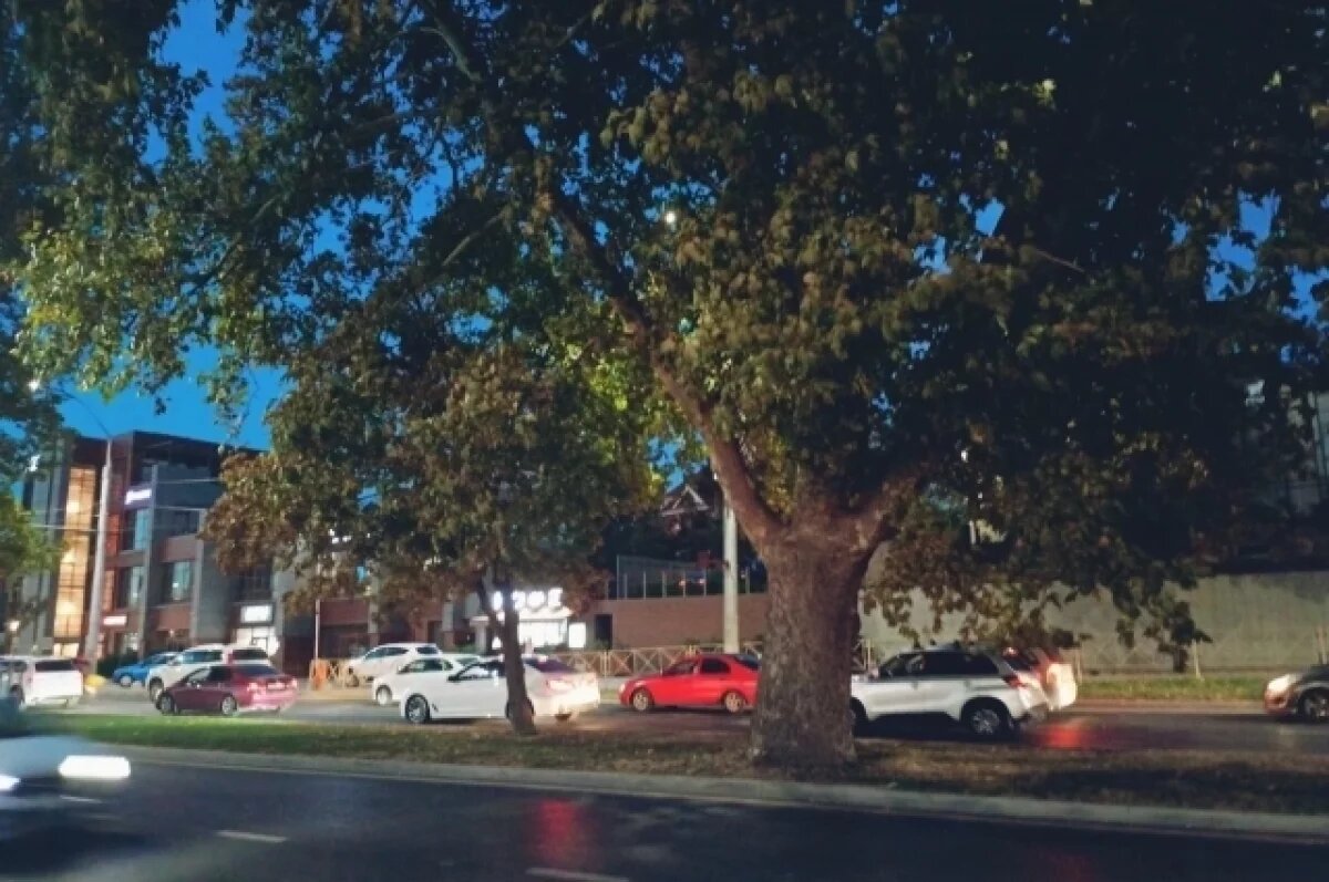    В Краснодаре перед выходными водители встали в 9-балльные пробки