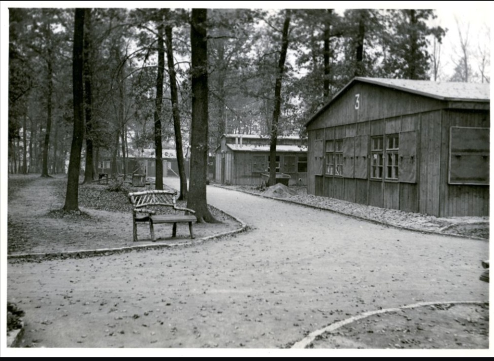 Бараки/казармы Еловой Рощи. 1943.