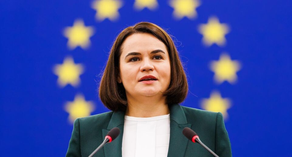 Деньги, скандалы, интим. Ставка на Тихановскую запахла хуже тухлой рыбы: какие грязные тайны она скрыла?