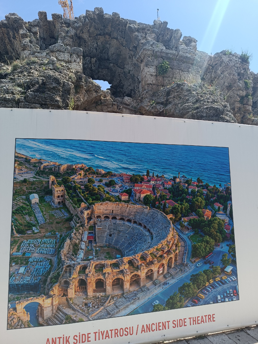 Реставрация амфитеатра