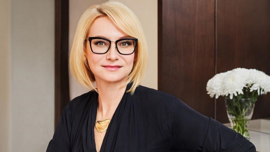 7 примет дешевой женщины: 54-летняя стилист Эвелина Хромченко делится наблюдениями в цитатах о женской мудрости