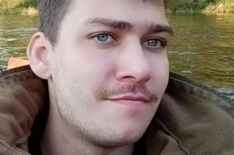     Сын пропавших в тайге Усольцевых отпраздновал Хеллоуин