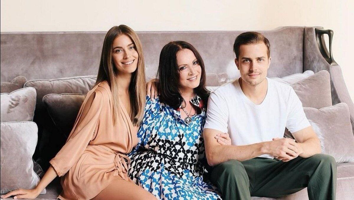 София Ротару с внуками. Фото: Телеграм 