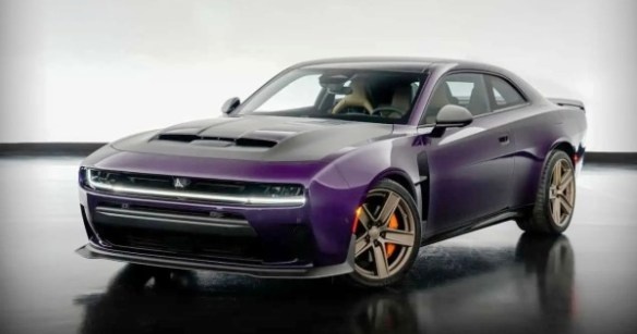 Dodge и Mopar представили этот концепт Charger Sixpack на выставке SEMA. Узнайте все последние новости автоиндустрии в нашей сводке.