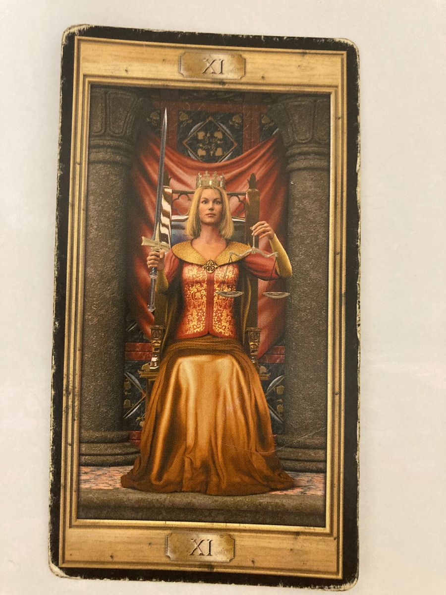 Карта справедливость - баланс и карма