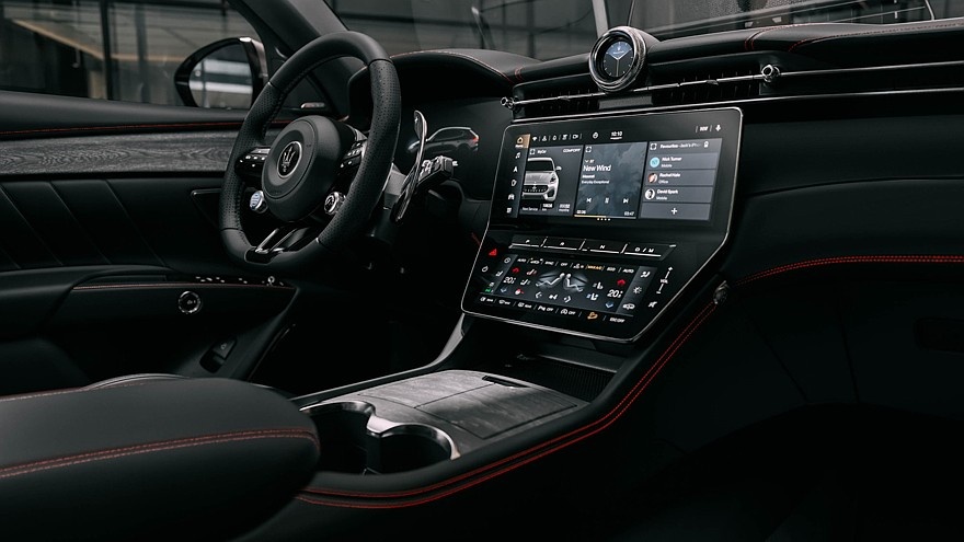    На фото: салон Maserati Grecale 2026 модельного года