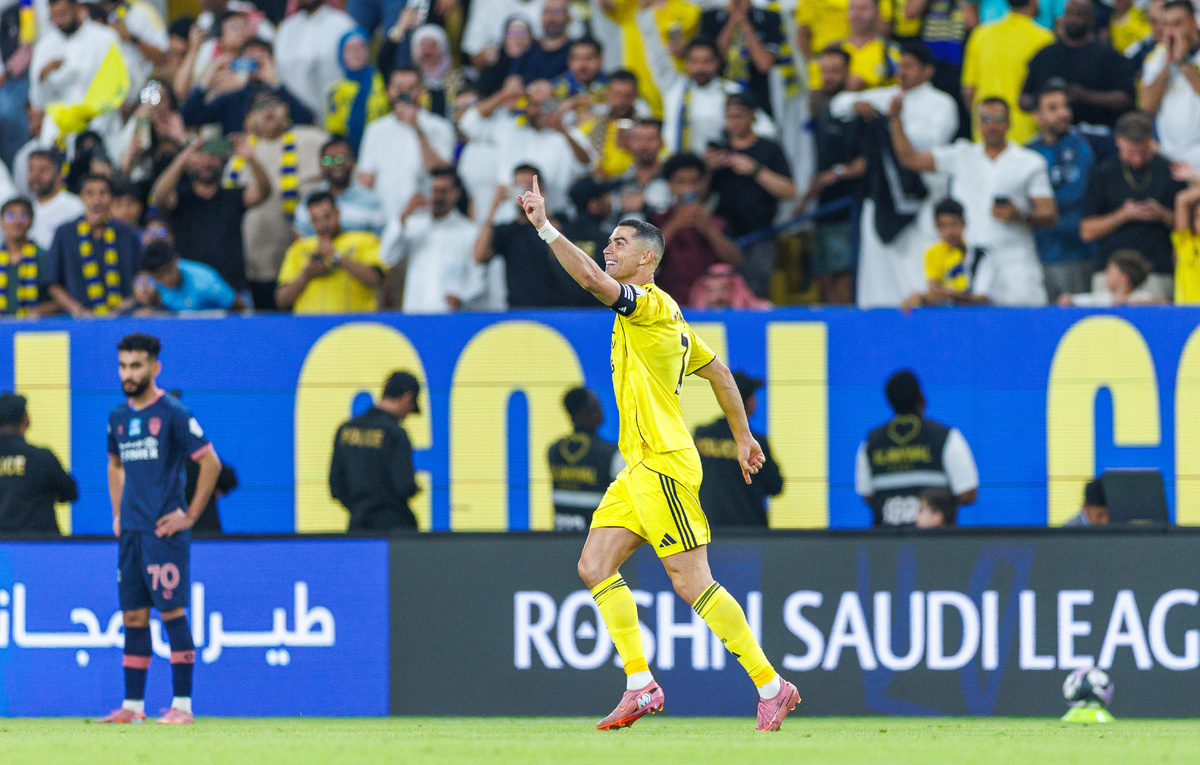    Нападающий "Аль-Насра" Криштиану Роналду  Abdullah Ahmed/Getty Images