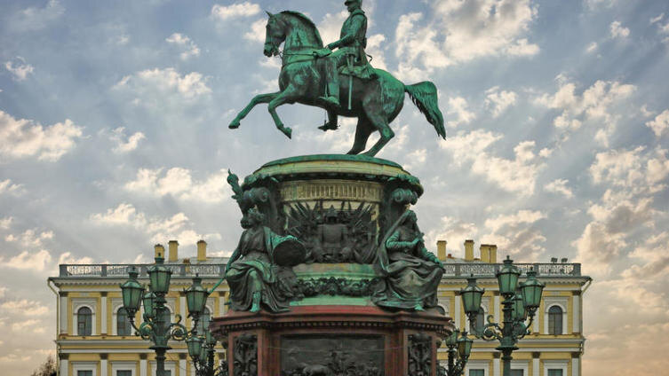     vagant Shutterstock.com