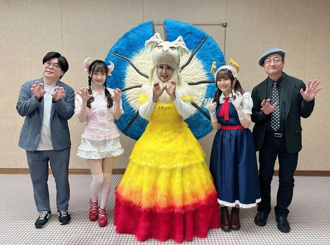 Режиссер Ясухиро Такэмото, Мария Наганава (Канна), певица Сатико Кобаяси, Юки Кувахара (Тору), режиссер Тацуя Исихара