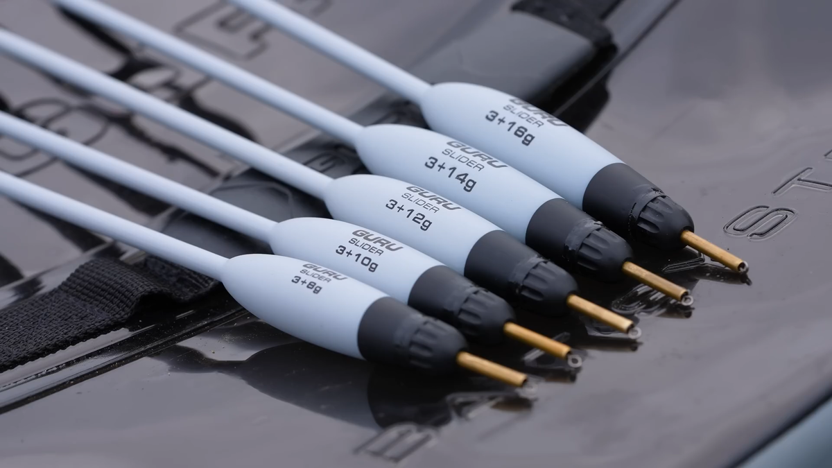 Поплавок - слайдер из бальсы, покрытый специальной краской. Киль или подгрузка 3 гр. Остальной груз размещается на основной леске. 