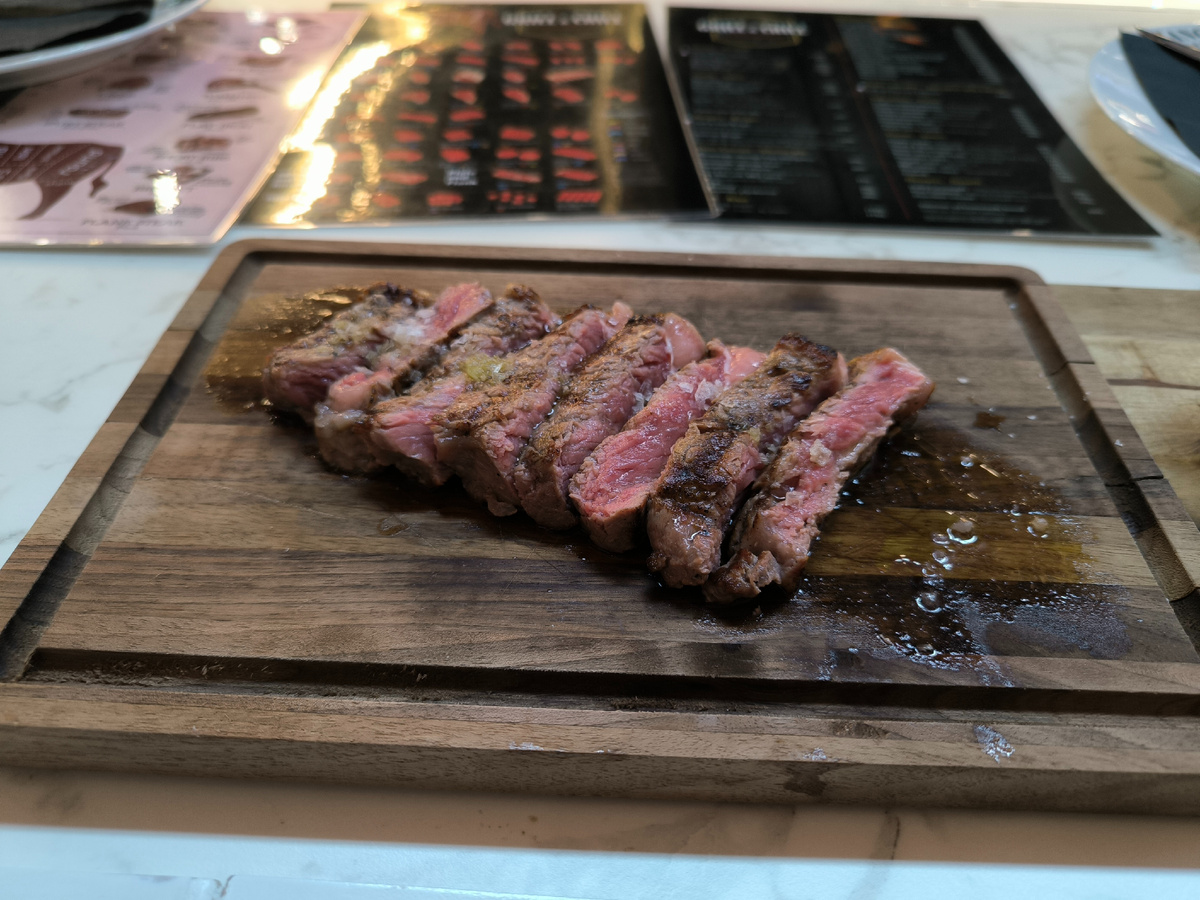 Стейкхаус чуть не провалил весь мой план