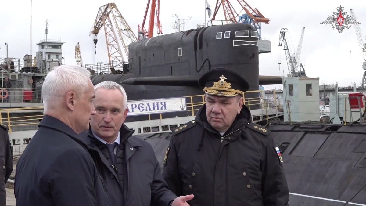 АПЛ «Карелия» в ремонте на ЦС «Звёздочка». 1 ноября 2025 г. Кадры: Минобороны.