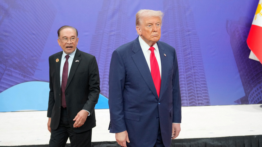    Фото: Reuters/Vincent Thian; 5-tv.ru