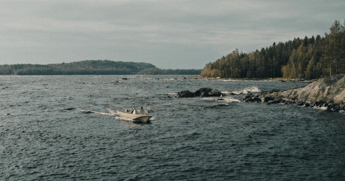 Кадр из сериала «Лихие».