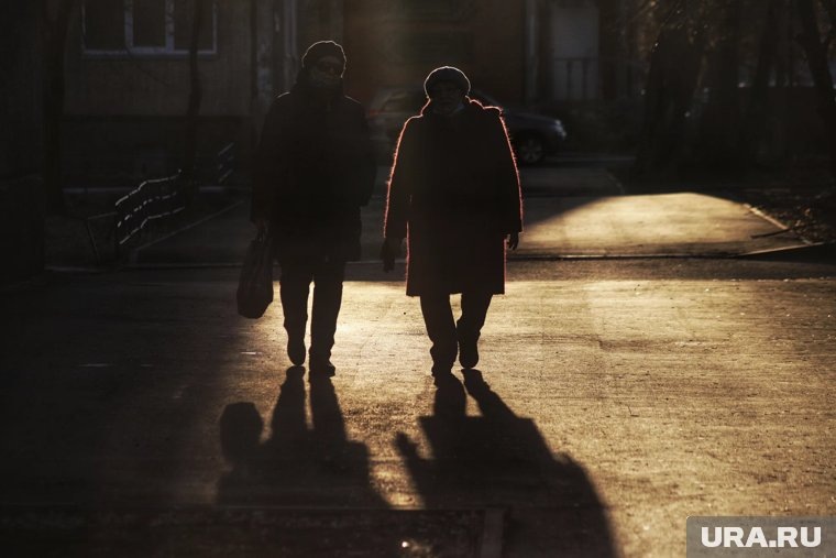     В СФР нужно подать отдельное заявление, чтобы дополнительно защитить свои права на получение пенсии