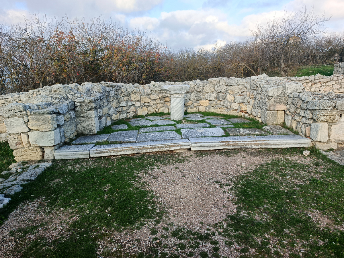 Базилика в базелике