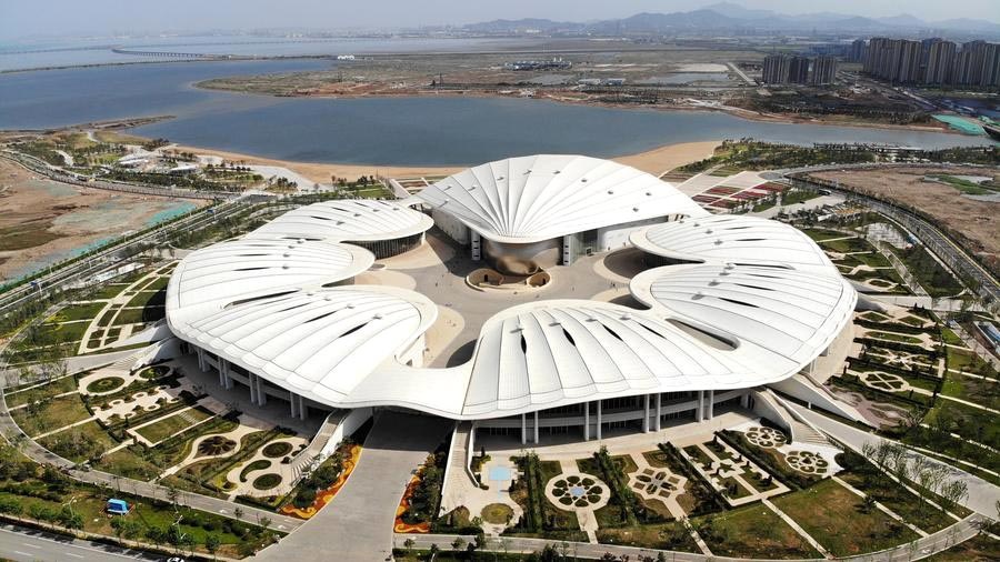 Центр ШОС в Циндао, построенный за 200 дней. / Фото: Синьхуа