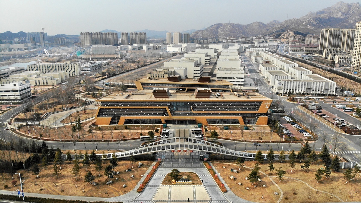 Киностудия в Циндао - китайский ответ Голливуду. / Фото: Синьхуа