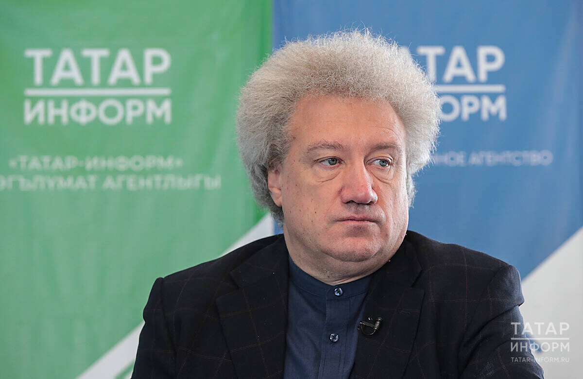 Андрей Аниханов: «Когда тебе предлагают ведущий пост – это ответственность иного рода. Ты становишься постоянным участником коллектива в новом качестве»Фото: © Рамиль Гали / «Татар-информ»