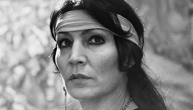 Фото: кадр фильма "Джуна. Дар как наказание"