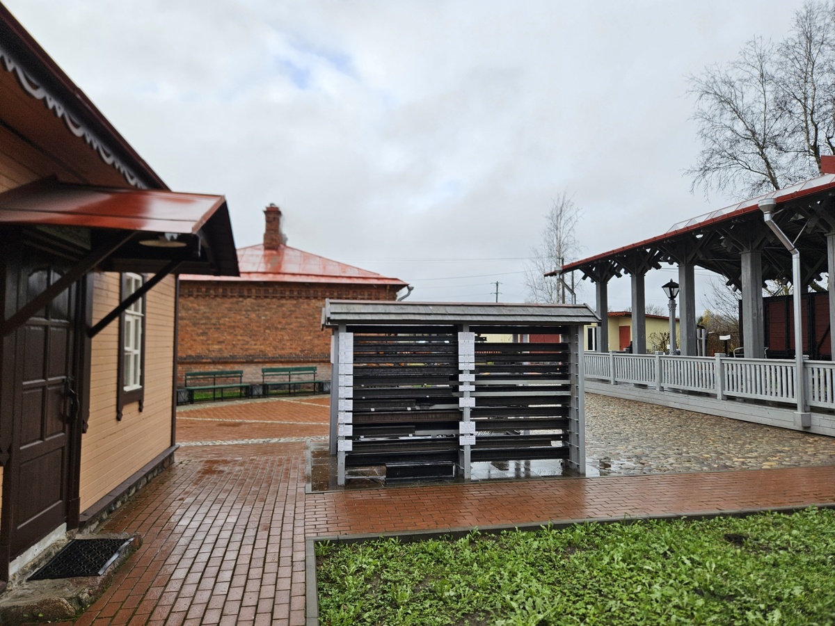 Образцы рельсов.