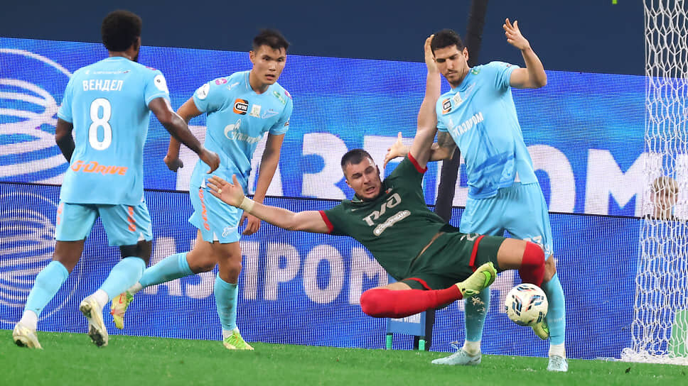 Матч между командами «Зенит» (Санкт-Петербург) и «Локомотив» (Москва).📷Фото: Валентина Певцова / Коммерсантъ