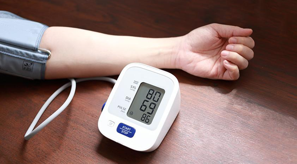 Слишком низкое давление: как с ним справляться и может ли оно перетечь в гипертонию