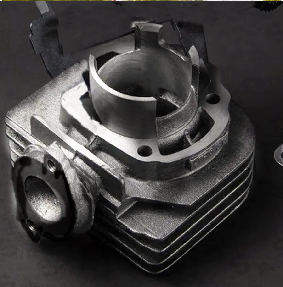 Вот такой тип двигателя имеет Хонда Леад 50 1986 года выпуска 