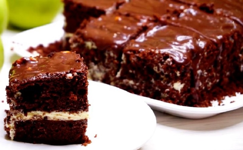 Шоколадный торт за 20 минут: секрет идеальных коржей и нежного крема