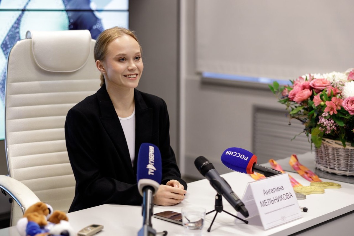    Ангелина Мельникова в Воронеже. Фото: областной дом журналистов